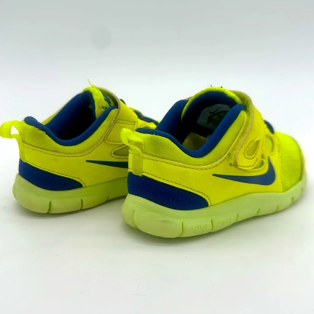 Nike Baby Toddler Medium Green Shoes 580561-700 Size 7 C Velcro Strap